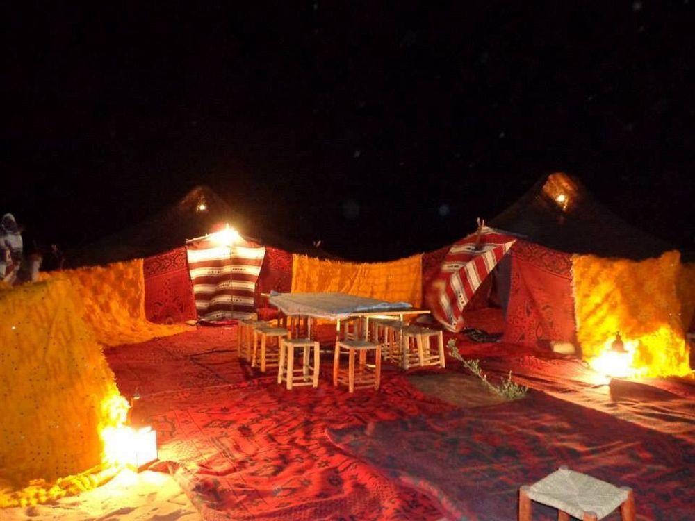 Les Pyramides Hotel 메르주가 외부 사진